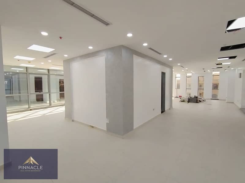 WhatsApp Image 2025-10-12 at 15.00. 19_7ce66483. jpg WhatsApp Image 2025-10-12 at 15.00. 19_7ce66483. jpg