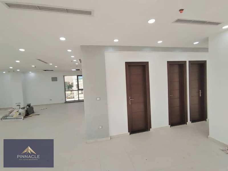 8 WhatsApp Image 2025-10-12 at 15.00. 24_87f20c39. jpg