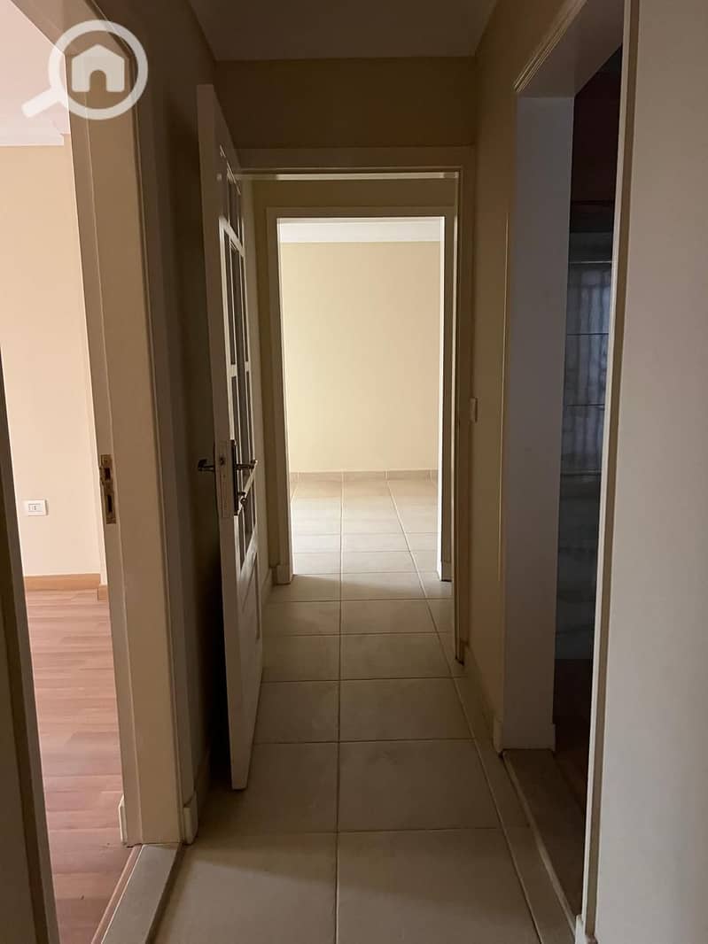 9 f4659803-bc05-4bd2-8dcc-4c13ee29d8a5. jpg