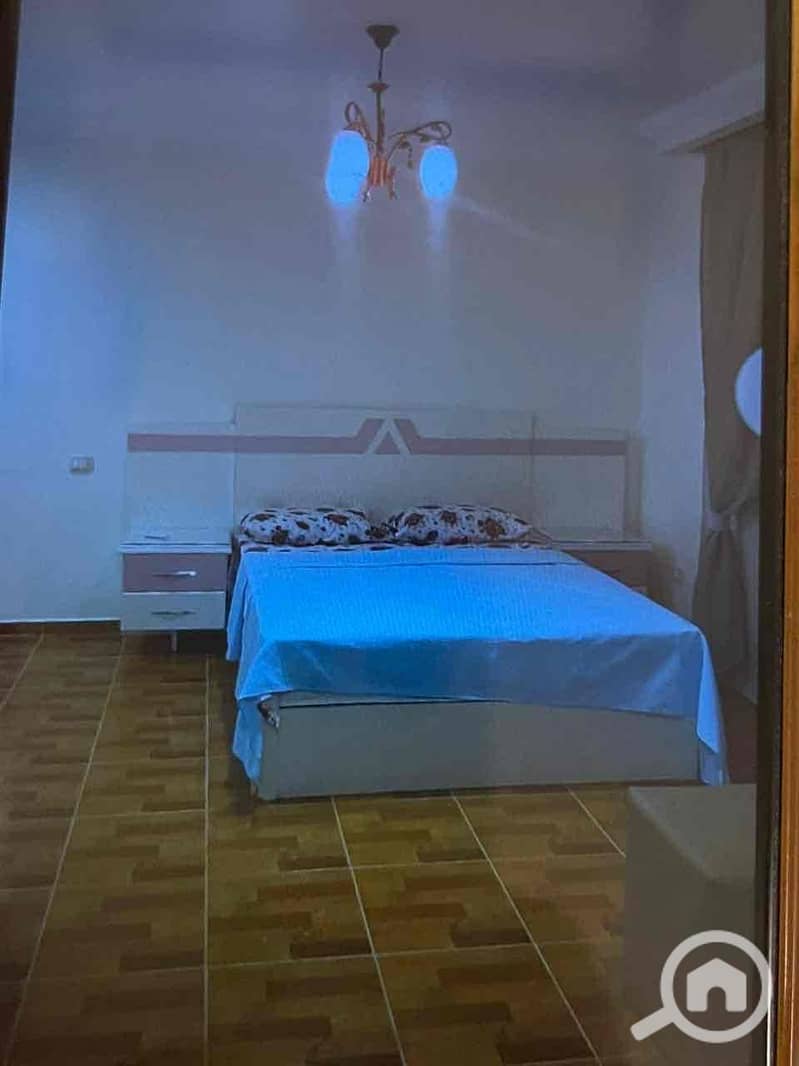 3 e523cb41-d33b-46cc-9d03-cd79b721dda1. jpg