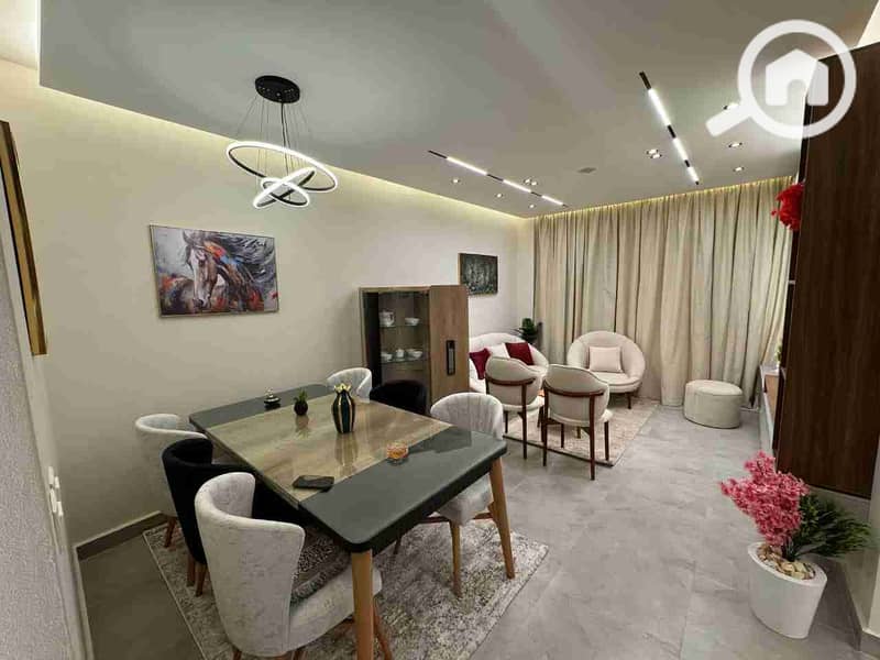 1000498374. jpg 1000498374. jpg