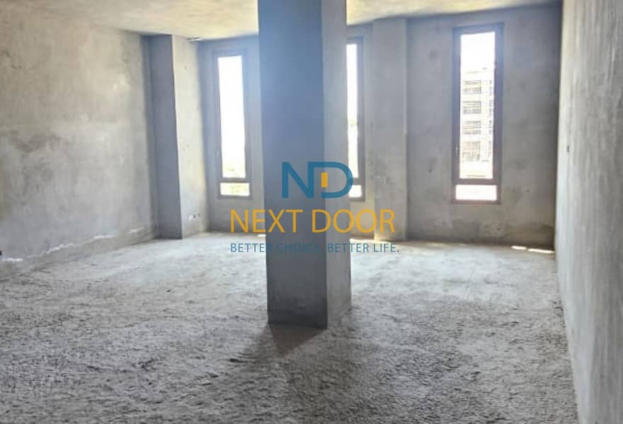 10 ea3df131-29cc-4c94-b3ae-f3d8077320d5. jpg