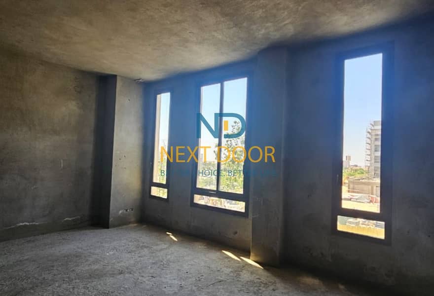 11 ece80129-4b13-40b9-b549-59905659ca56. jpg