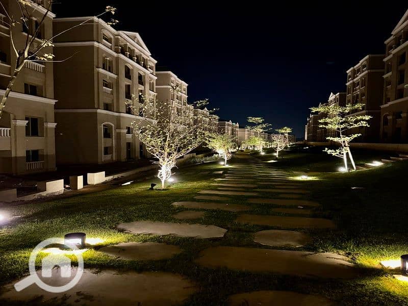 10 fe295860-dbd6-447a-9dd3-988d044dac9b. jpg