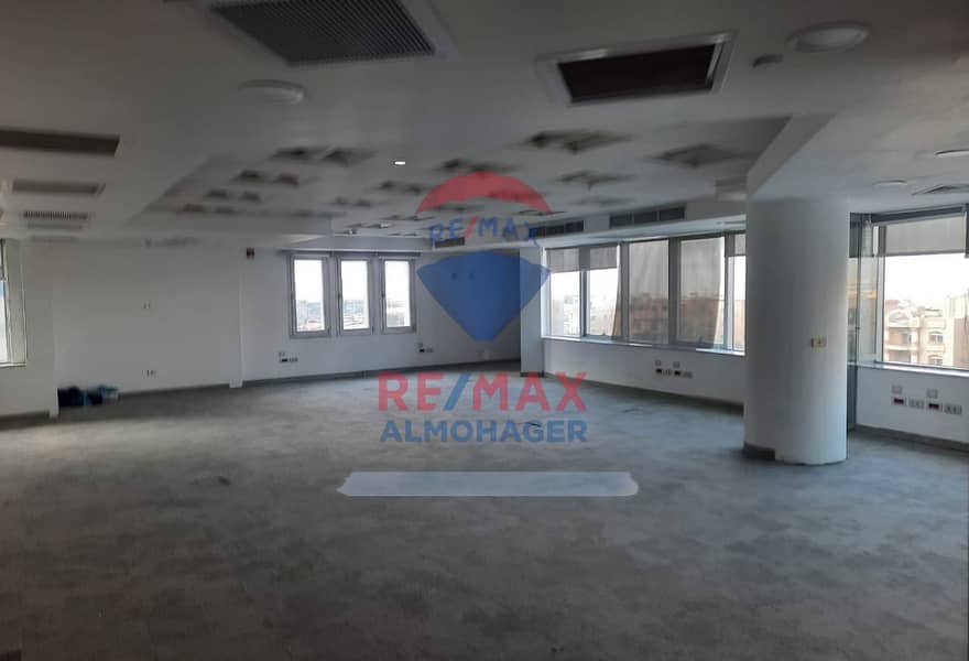 16 bc38d3cd-5489-4799-9a64-7569c6334c54. jpg