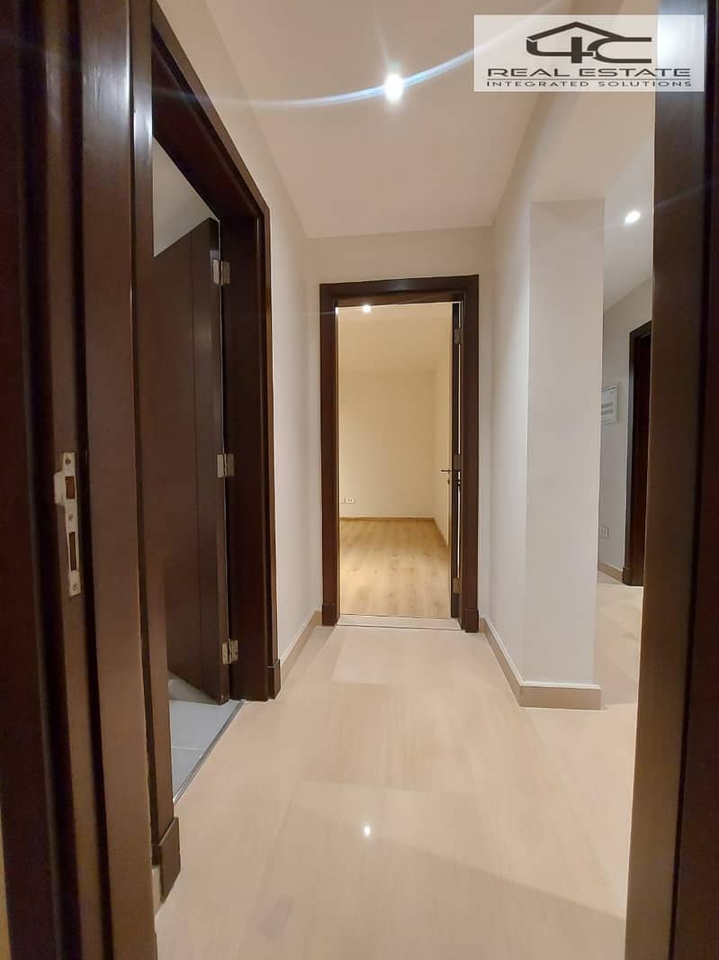 10 WhatsApp Image 2025-10-08 at 6.00. 02 PM. jpeg