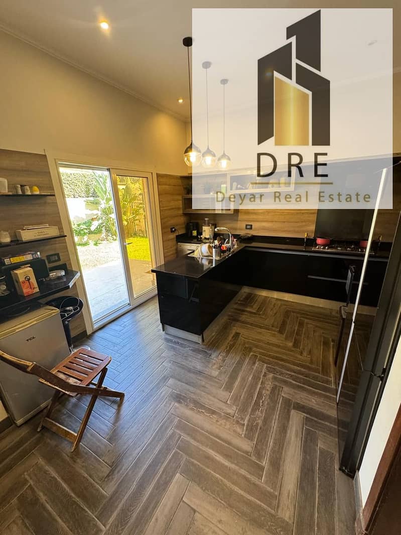 24 ba76af88-8260-4cfe-8710-faabf4ffc8c8. jpg