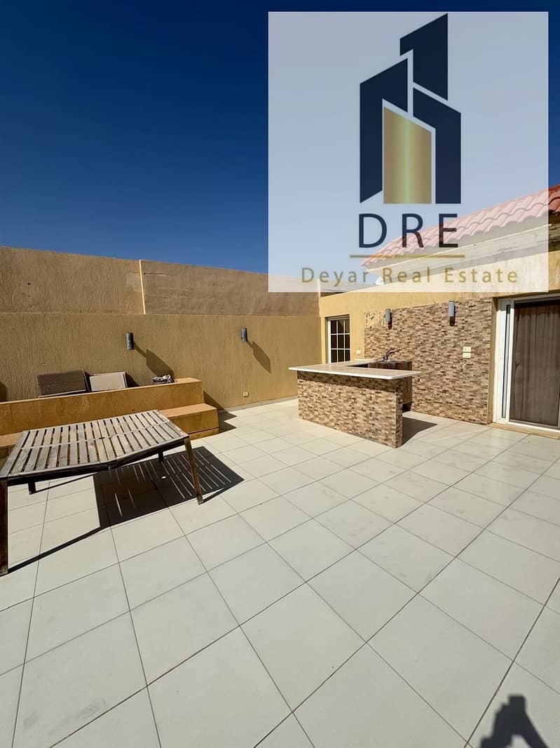 27 c739bf8c-b0d3-4fee-af35-a6ea9217cd39. jpg