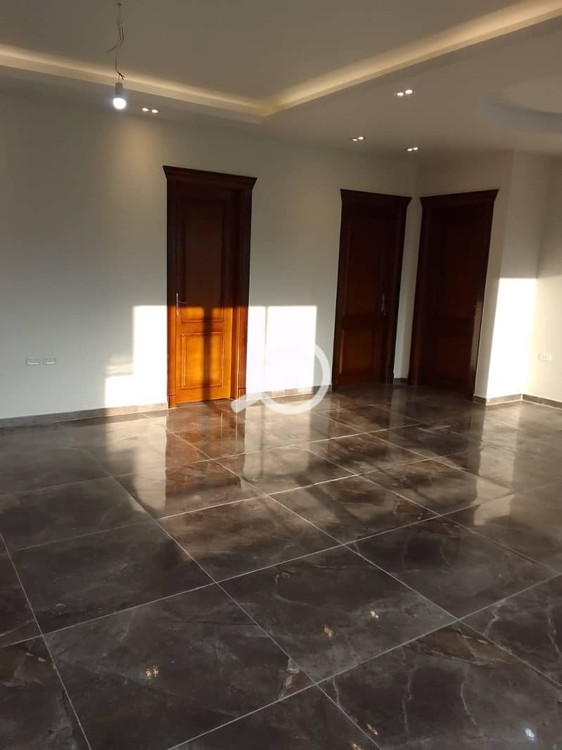 3 WhatsApp Image 2025-10-12 at 3.57. 20 PM (1). jpeg