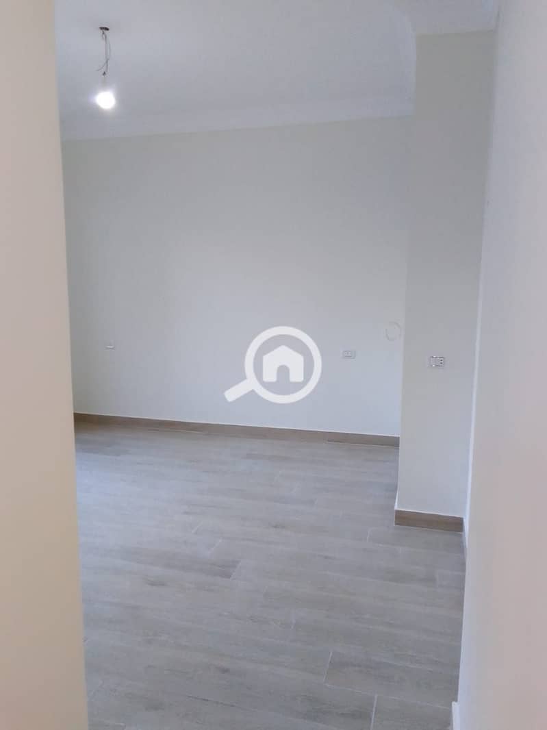 6 WhatsApp Image 2025-10-12 at 3.57. 26 PM. jpeg