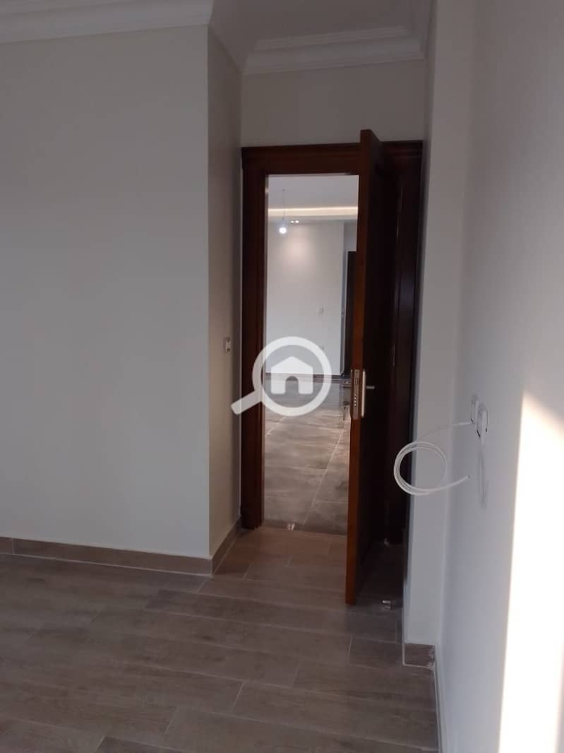 16 WhatsApp Image 2025-10-12 at 3.57. 33 PM. jpeg