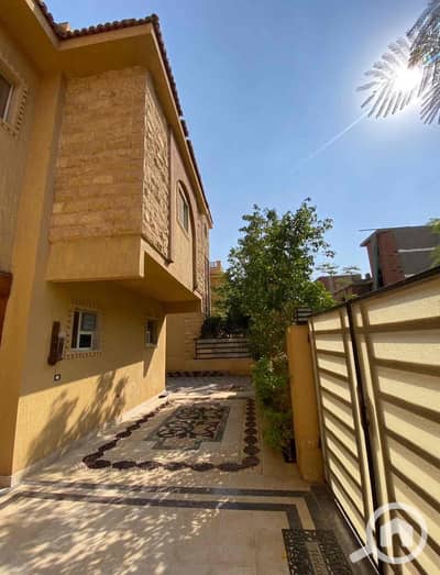 4 Bedroom Villa for Sale in Sheikh Zayed, Giza - 333008d1-a354-4ba9-944f-a351a6d0ab50. jpg