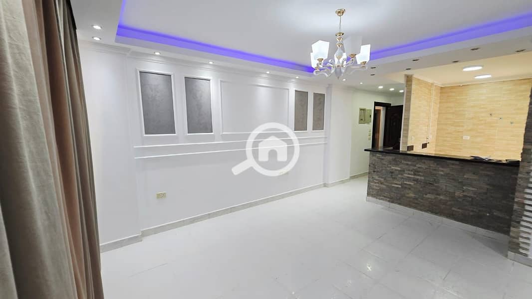 4 8529d3b2-029f-4a69-99dd-d08026d4ca2c. jpg