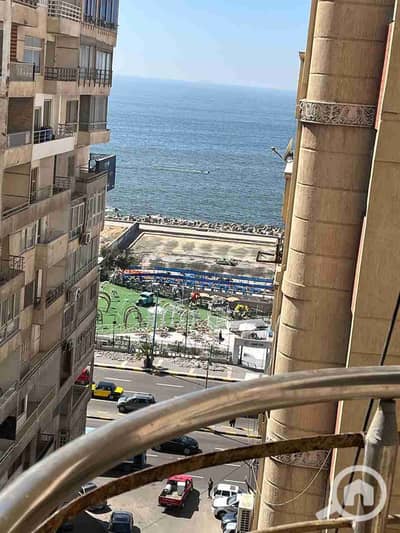 شقة 3 غرف نوم للبيع في سابا باشا، الإسكندرية - 1000249197. jpg