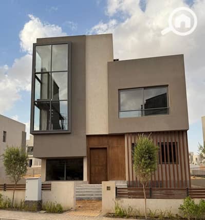 4 Bedroom Townhouse for Sale in New Capital City, Cairo - فينشى العاصمة (1). jpg