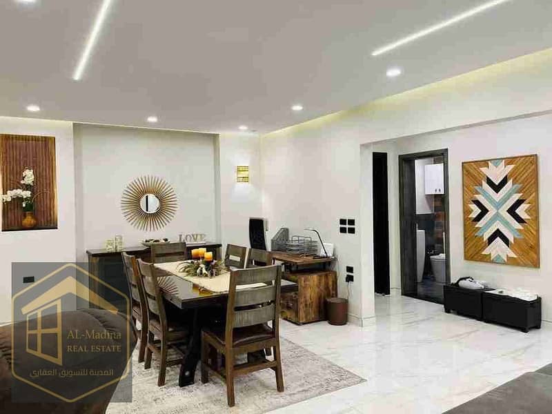 2 FB_IMG_1760363988779. jpg