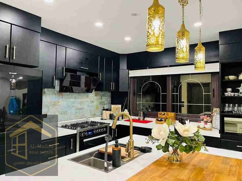 5 FB_IMG_1760363968132. jpg