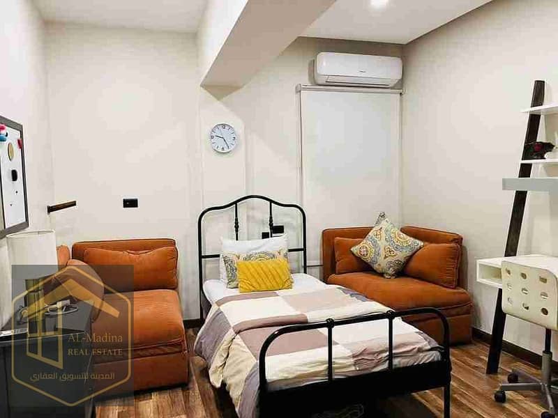 7 FB_IMG_1760363984975. jpg