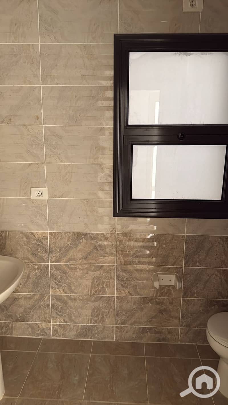 6 a29ebeb7-fe7e-4cdb-ac5c-534ea9dc26c7. jpg