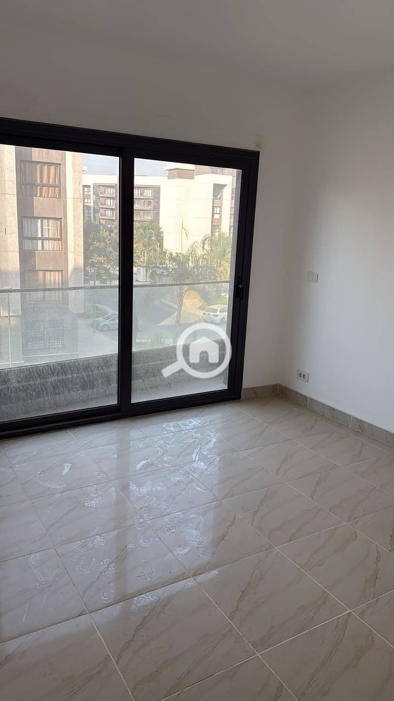 7 a975c71d-7db2-4615-ad0b-6140eaa03b67. jpg