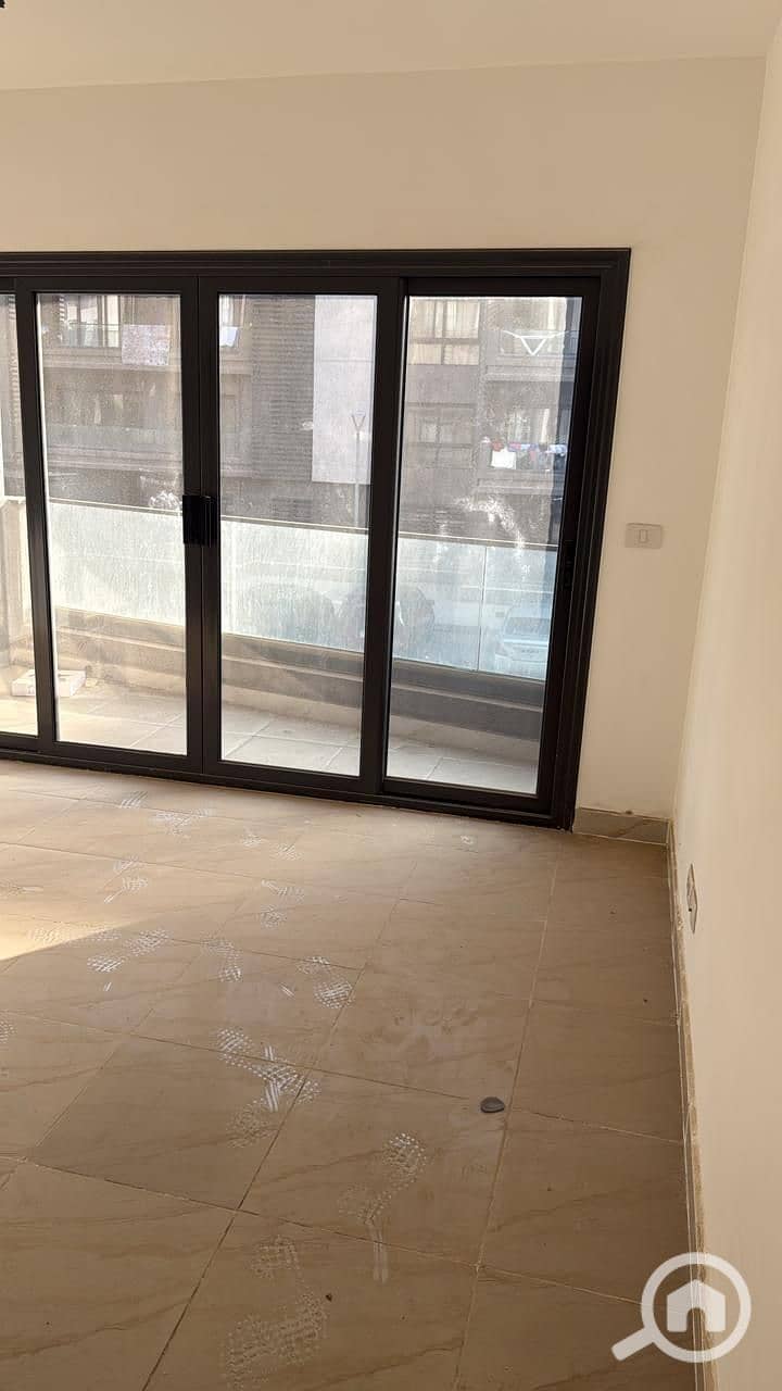 8 d17b3c58-aa36-4830-8f06-d13f2c7bf962. jpg