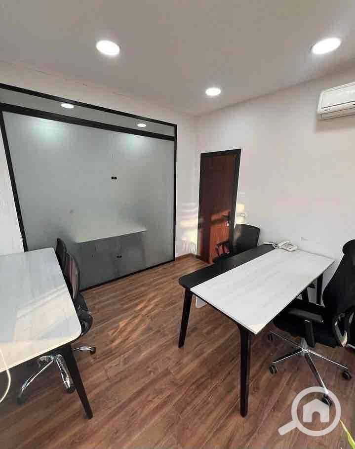 4 f2331996-dd4b-41d8-9093-43f989bed73e. jpg