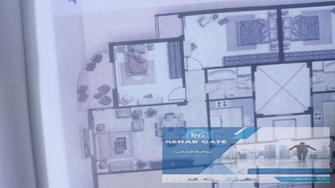 12 3df381ee-b483-463d-a312-52bdb74802a9. jpg