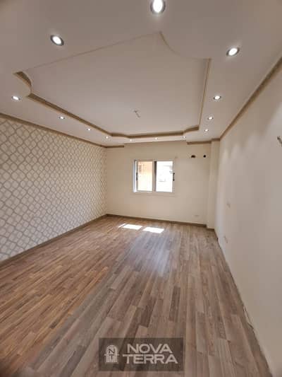 فلیٹ 4 غرف نوم للبيع في الشيخ زايد، الجيزة - 1750774189976-IMG-20250619-WA0200. jpg