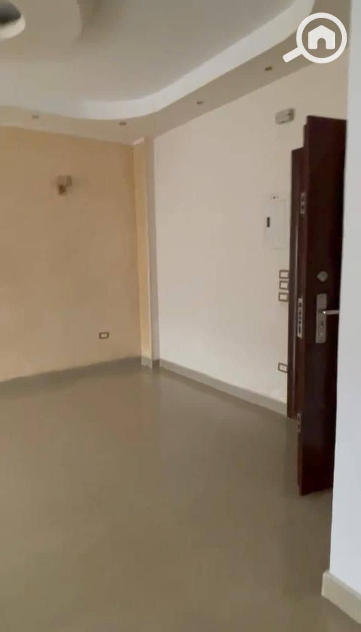 5 WhatsApp Image 2025-10-13 at 16.02. 40. jpeg