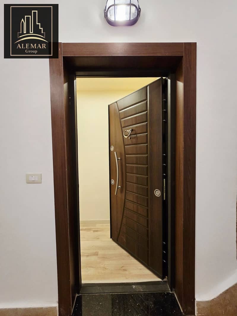 7 a97b183b-de76-4667-afb6-3428c97f8693. jpg