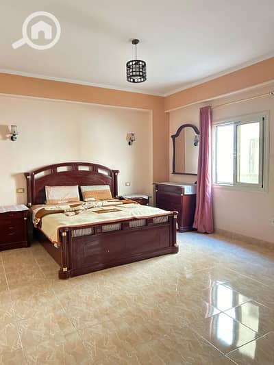 3 Bedroom Flat for Rent in New Cairo, Cairo - شقه للايجار بكمبوند النخيل بالتجمع الاول مفروشه موقع مميز وسعر رائع