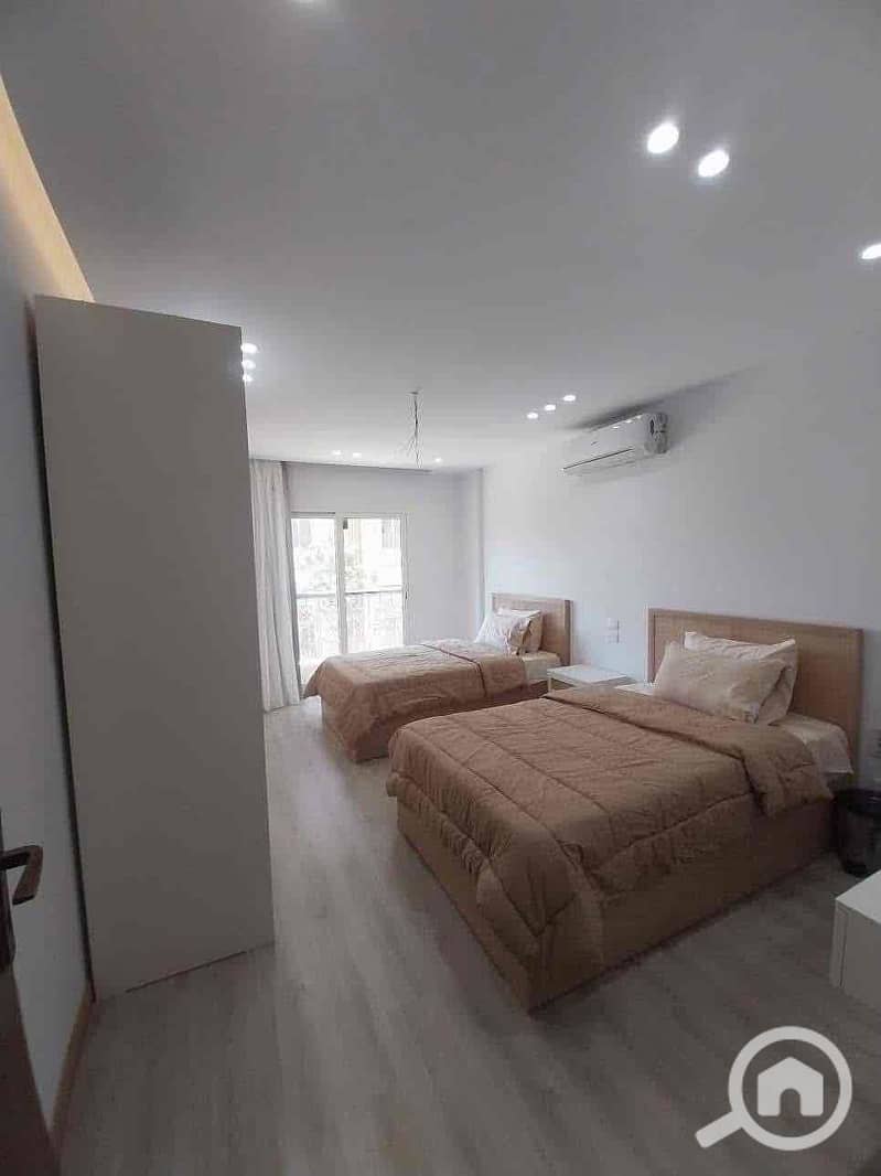 9 36a124d7-6287-4a69-9ebc-94d94cba9c08. jpg