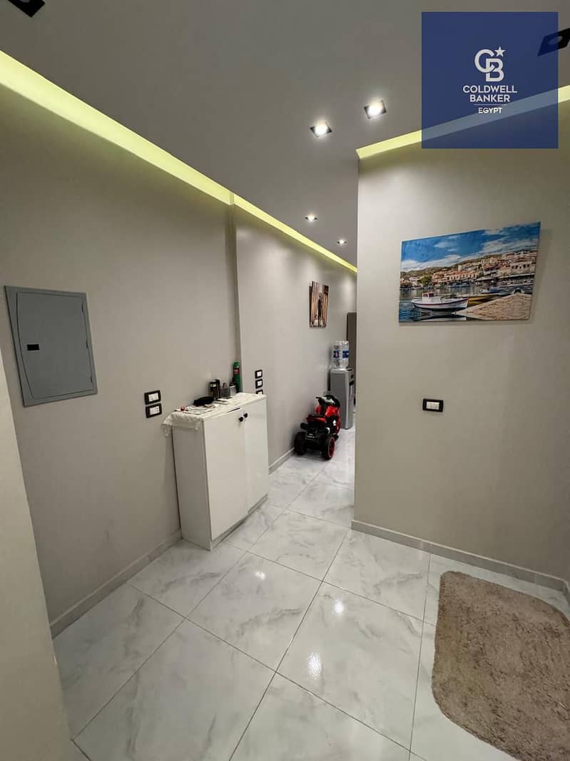 10 WhatsApp Image 2025-10-11 at 14.49. 33_5f85383c. jpg