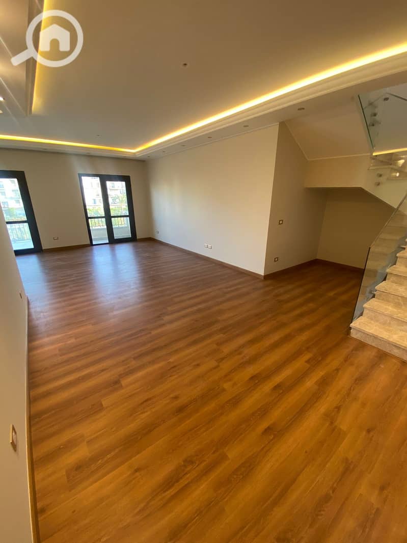 10 WhatsApp Image 2025-10-11 at 1.24. 51 PM. jpeg