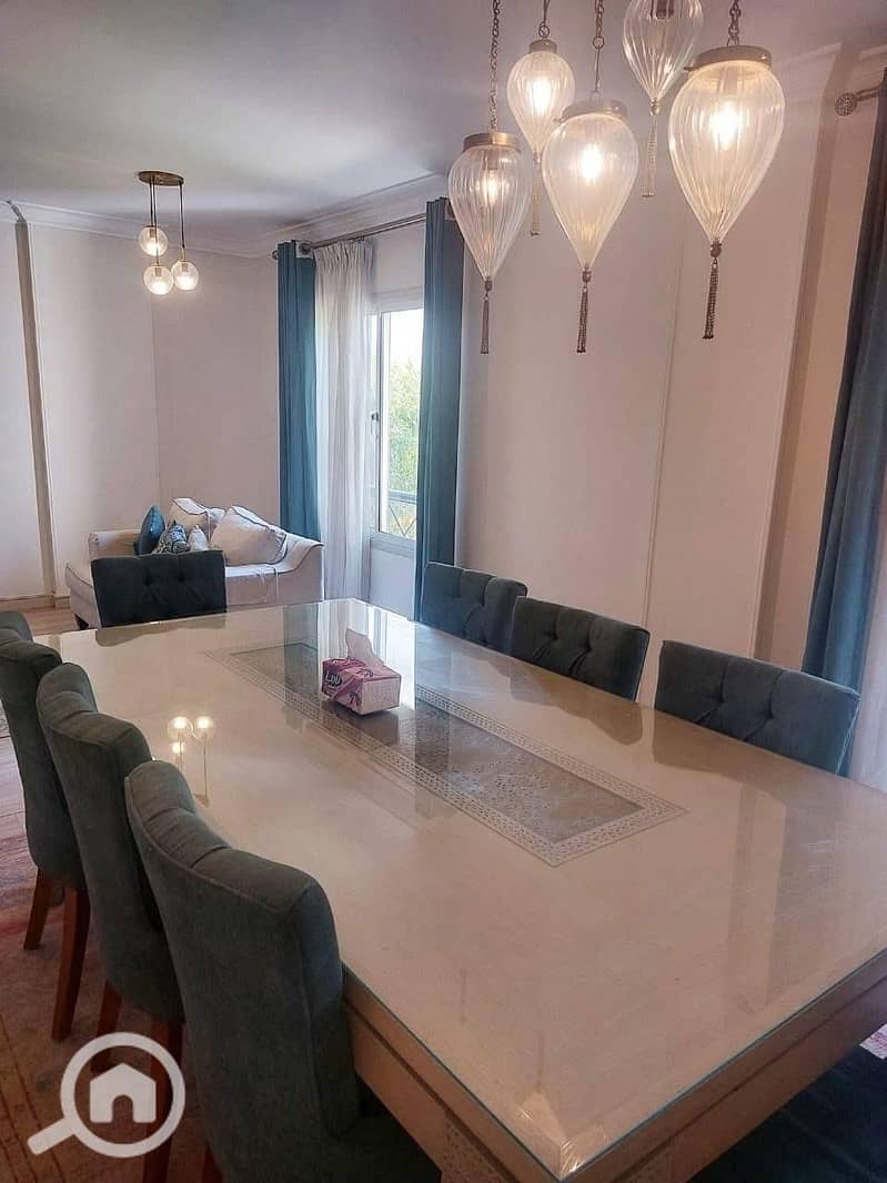 6 e8afca0b-9ea3-4566-ac87-6eefd42e0ad3. jpeg