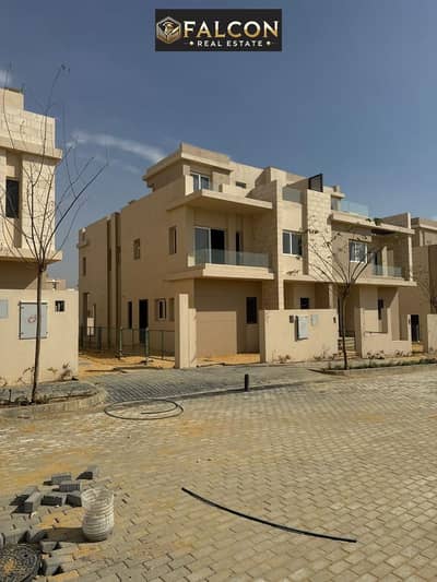 تاون هاوس 4 غرف نوم للبيع في 6 أكتوبر، الجيزة - WhatsApp Image 2025-10-07 at 23.42. 58 (1). jpeg