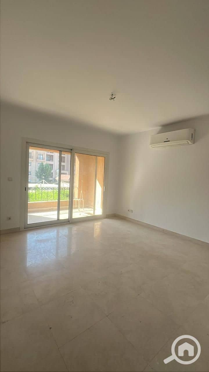 3 WhatsApp Image 2025-10-13 at 19.49. 33_6de80ba7. jpg