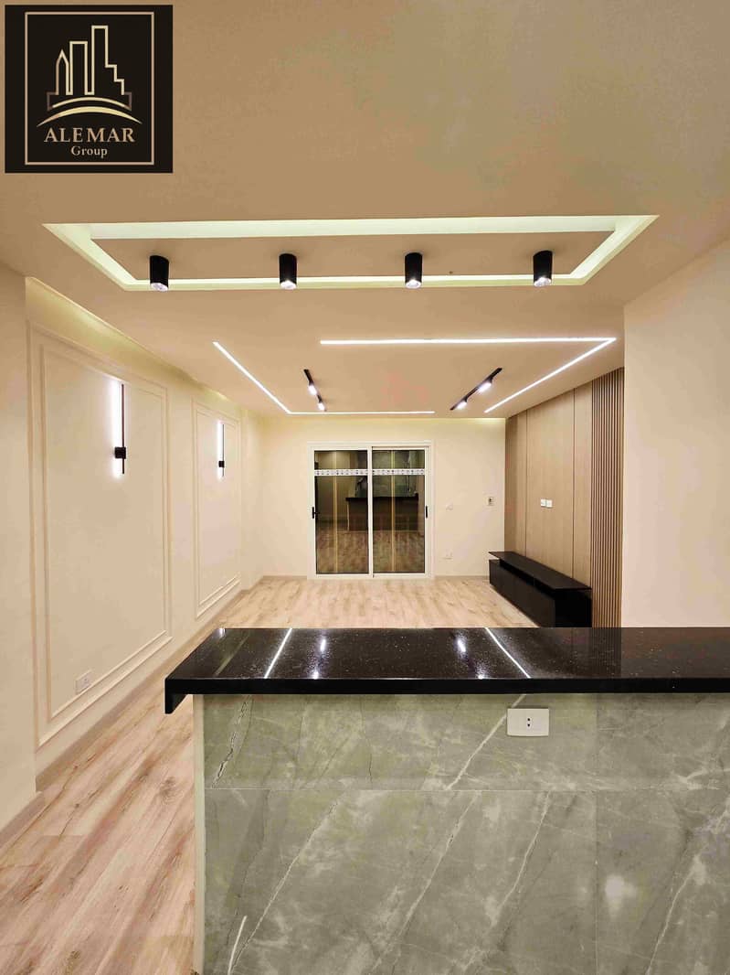 1000505299. jpg 1000505299. jpg