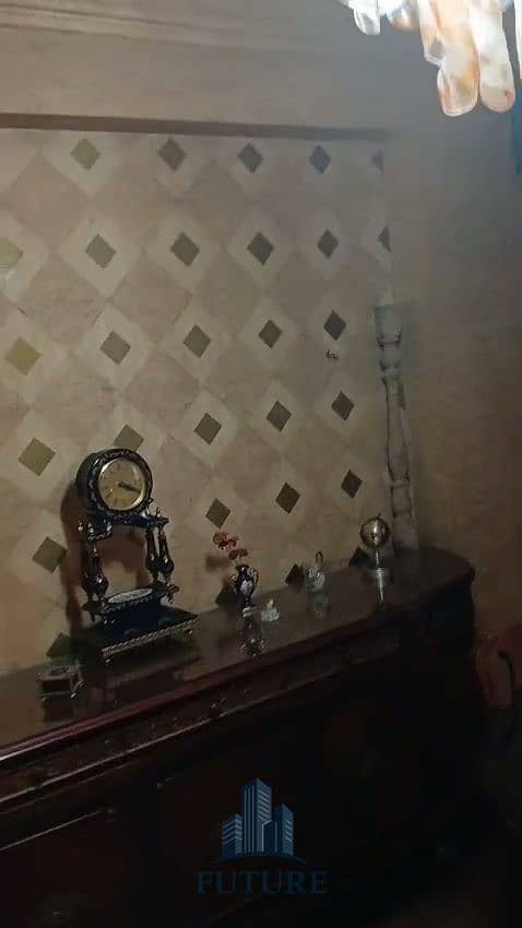 8 WhatsApp Video 2025-10-13 at 21.30. 41_338fe72d. mp4_20251013_214400.547. jpg