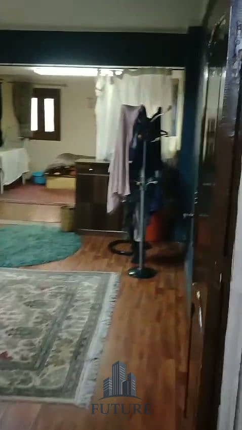 16 WhatsApp Video 2025-10-13 at 21.30. 41_338fe72d. mp4_20251013_214500.961. jpg