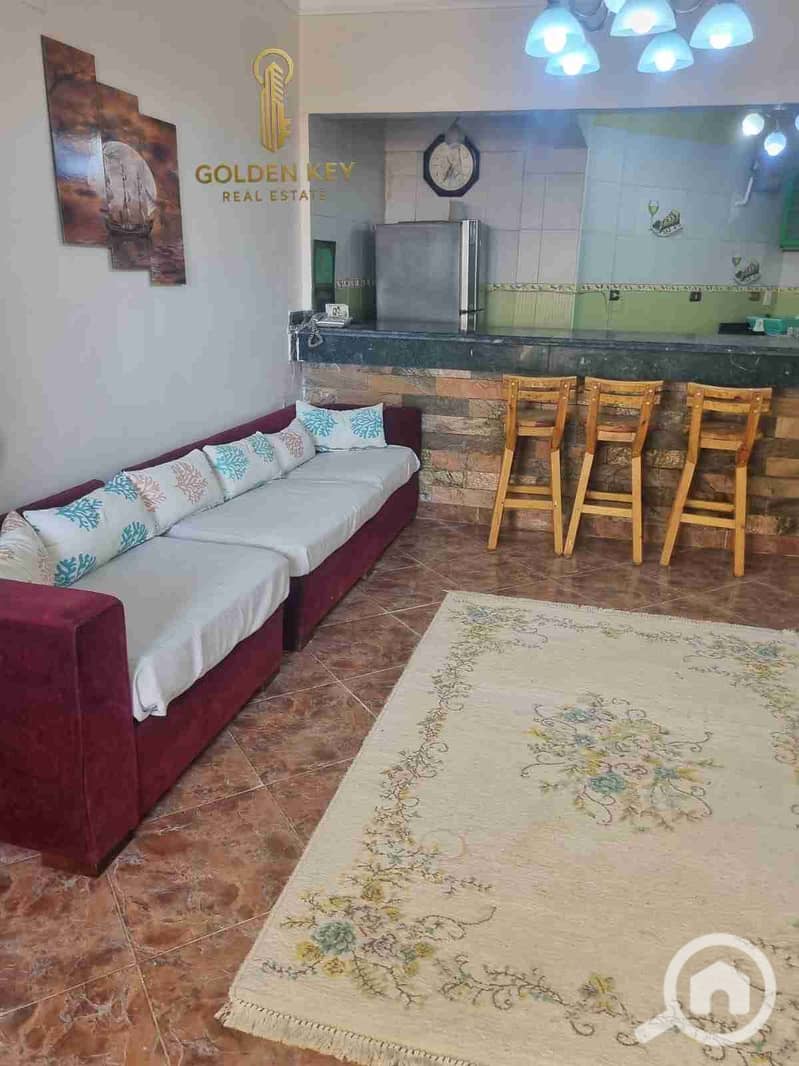 1000385580. jpg 1000385580. jpg