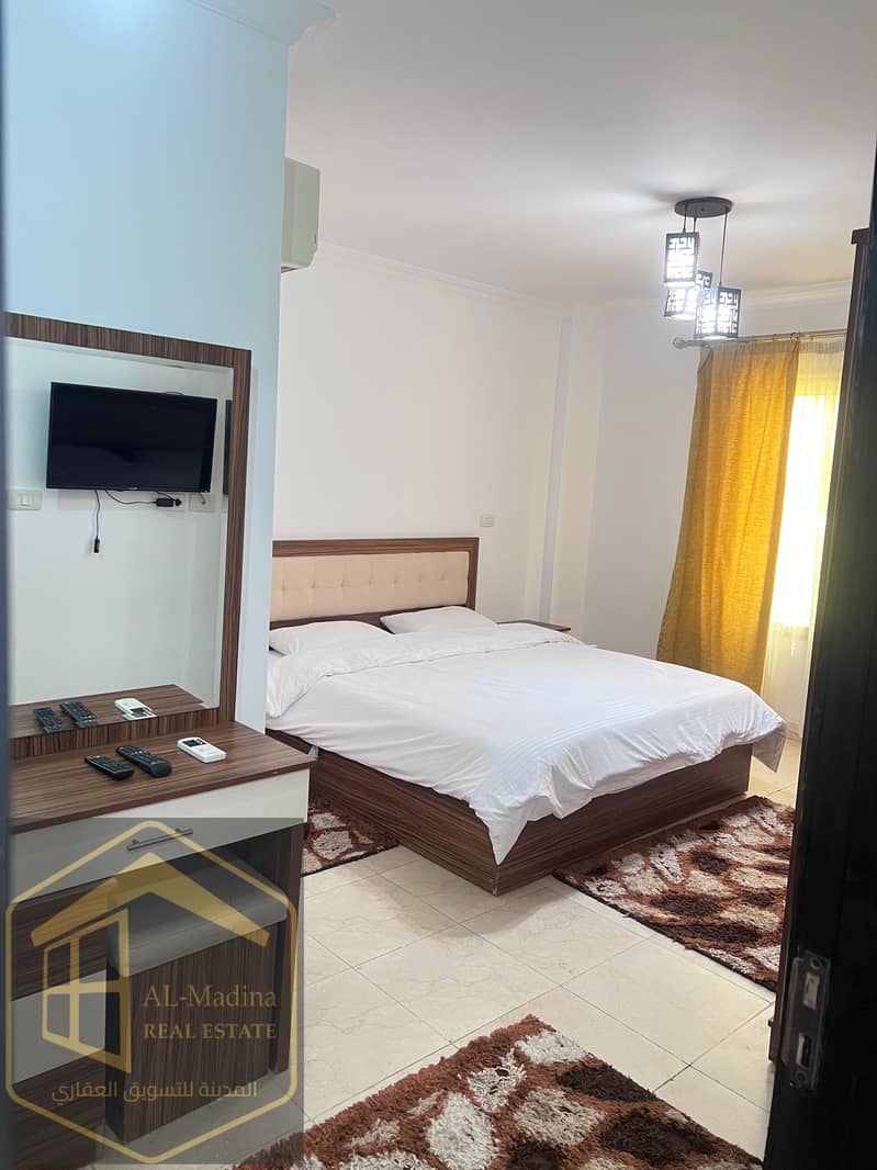 4 WhatsApp Image 2025-10-13 at 15.03. 53 (2). jpeg