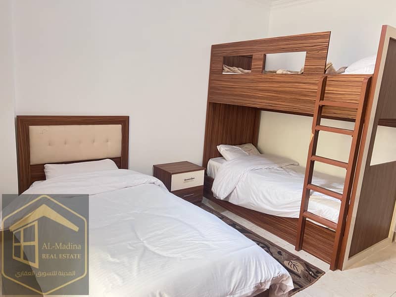 8 WhatsApp Image 2025-10-13 at 15.03. 54 (3). jpeg