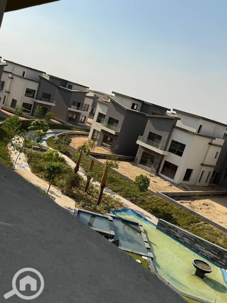 10 WhatsApp Image 2025-07-17 at 22.00. 36_03679e90. jpg