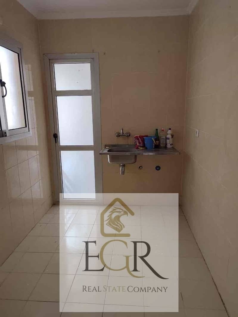 7 15b590a7-af3d-4688-b3f4-ccfbed1f4cfe. jpg