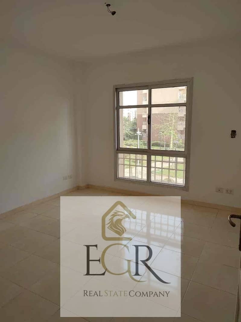 9 75444f32-554e-4b9a-945b-d7b67ad9a768. jpg