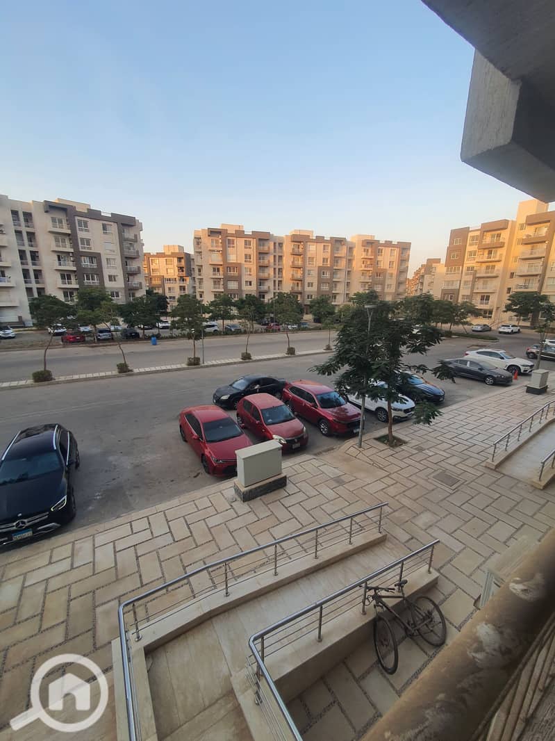 ٢٠٢٥١٠١٣_١٨٠٣٠١. jpg ٢٠٢٥١٠١٣_١٨٠٣٠١. jpg