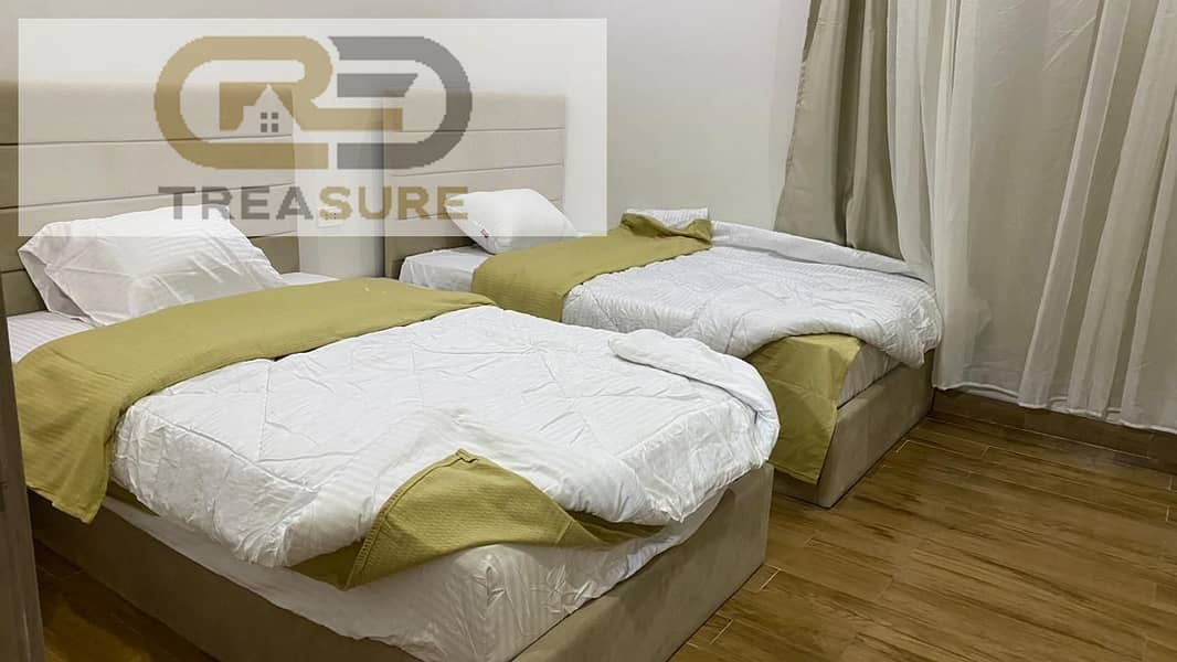 5 WhatsApp Image 2025-10-13 at 10.28. 30 PM (1). jpeg