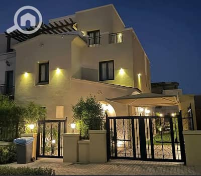 5 Bedroom Twin House for Rent in New Cairo, Cairo - Screenshot_20251014_010312_Facebook. jpg