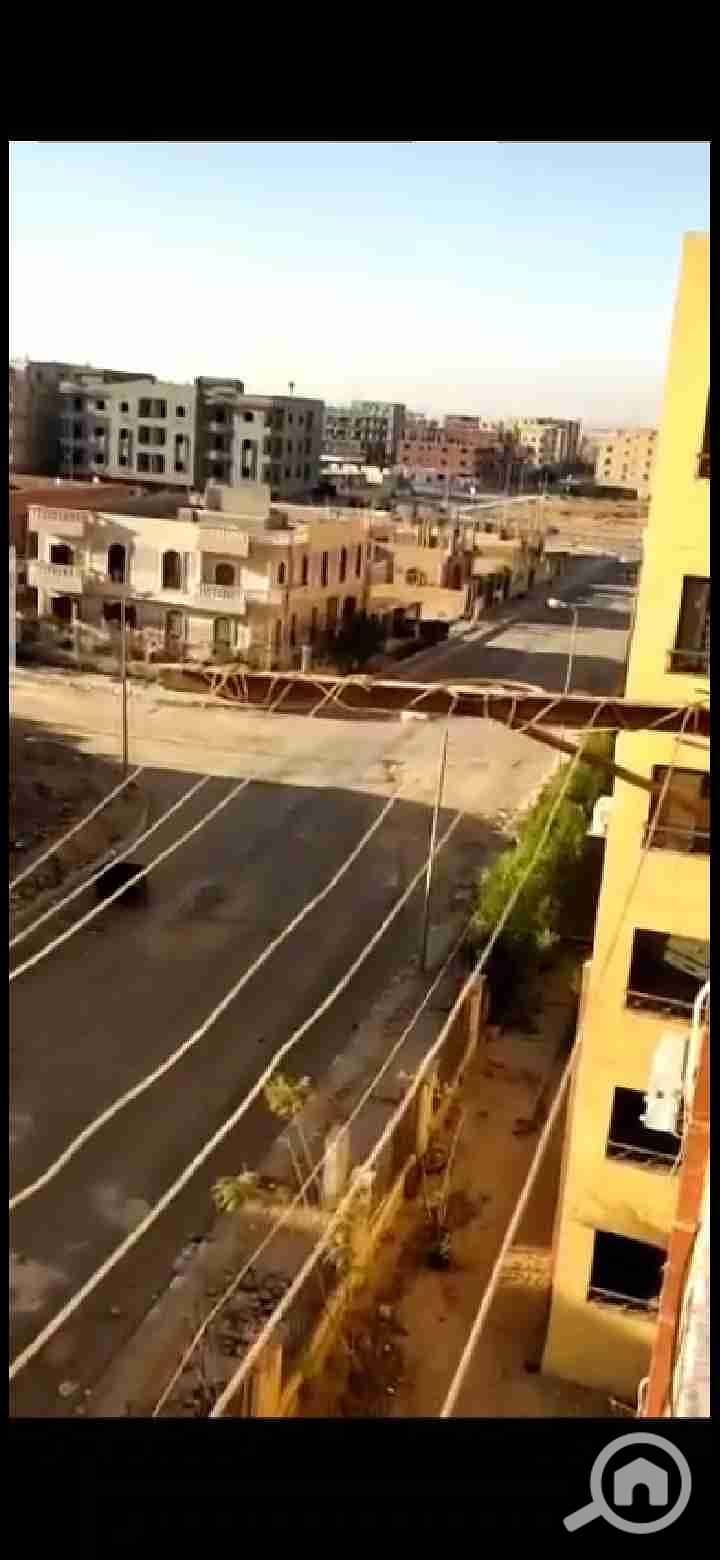 3 Screenshot_20251014_003301_com. whatsapp. jpg